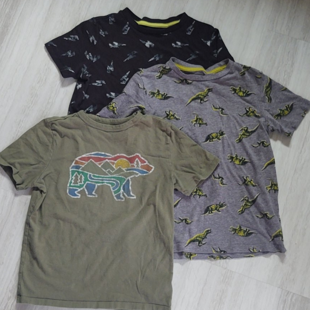 Boys size 8/medium t shirt bundle Gap and Old Navy